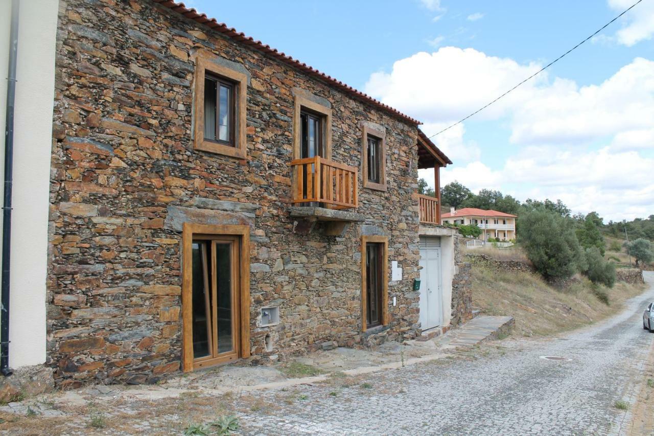 Serapicos House Браганса Екстер'єр фото