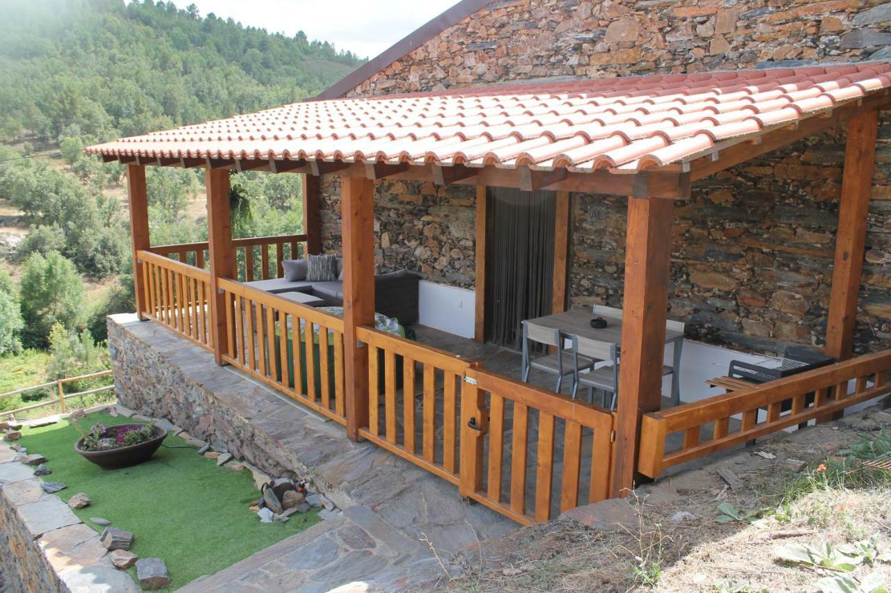 Serapicos House Браганса Екстер'єр фото
